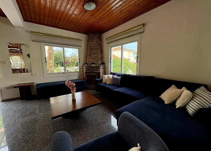 Solmare Villa Perivolia